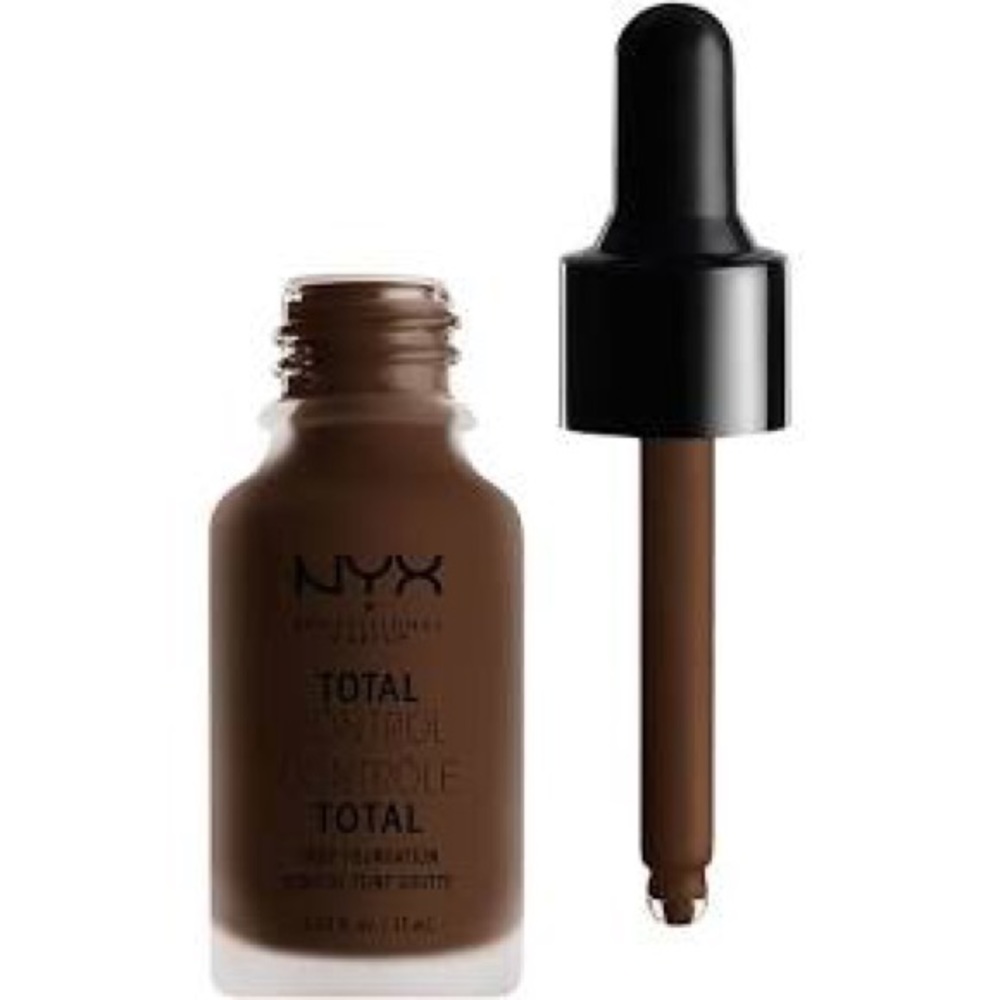 NYX MAKEUP Total Control Drop Foundation Chestnut